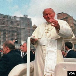 Mendiang Paus Yohanes Paulus II