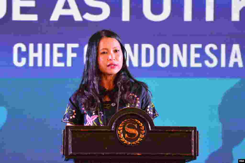 Kepala Voice of America Siaran Bahasa Indonesia membuka Affiliates Conference di Yogyakarta.