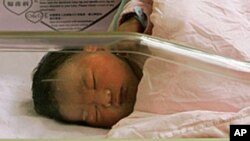 Hong Kong Frustrated About Influx of Chinese Births