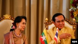 မြန်မာဘက်က အဆင့်သင့်ဖြစ်မှ ဒုက္ခသည်တွေပြန်ပို့မည်