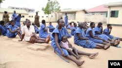 The women's side of Juba prison, holds 75 female inmates, including 11 "lunatics" and 10 children, and there are over 1 000 packed into squalid cells on the men's side. (VOA/Hannah McNeish)