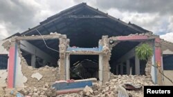 Los escombros de la iglesia de St. Famille du Toirac, en Toirac, Haití, destruida por el terremoto de magnitud 7,2 el 14 de agosto de 2021.