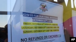 A sign advertises the final days of operation for Gillian's Wonderland, the popular amusement park on the boardwalk in Ocean City, N.J., Oct. 13, 2024.