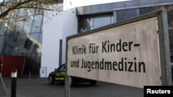 Klinik pediatri University Hospital di Ulm, Jerman, 30 Januari 2020.