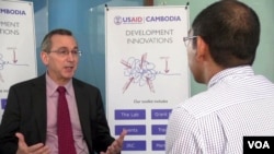 Scot Marciel, Principal Deputy Assistant Secretary Bureau of East Asian and Pacific Affairs for the US State Department, in an interview with VOA Khmer Wednesday.