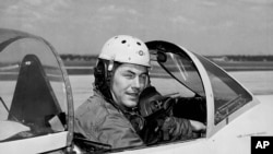 第一位突破音障的傳奇試飛員查克·耶格爾去世，享年97歲。（資料圖片）