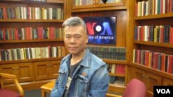 中国著名左派学者司马南在美国之音接受采访(美国之音王南拍摄) 