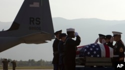 us soldier coffins us flag 