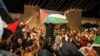 اسرائیلی پولیس نے یروشلم سے رکاوٹیں ہٹا دیں، فلسطینیوں کا جشن
