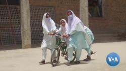 Woman in Rural Pakistan Turns Heads With Bicycle Lessons for Girls