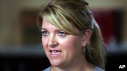  Nurse Alex Wubbels is interviewed, Sept. 1, 2017, in Salt Lake City. Wubbels followed Utah law and hospital policy when she told Salt Lake City police Detective Jeff Payne that he could not get a blood sample without a warrant or consent from the patient, according to her attorney. 