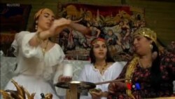 အင်တာနက်ကနေ ပီယဆေးရောင်းတဲ့ ကဝေမ၊ လေယာဉ်ကို ကြိုးနဲ့ဆွဲတဲ့ လူတသိုက်