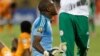 Wane ne fitaccen Goaler a Afirka? Enyeama (NG), Cherifia (TN), Lamyaghri (MA), Barry (CI), Mweene (ZM), ko Kidiaba (DRC)? Aika sakon TEXT din sunnan dan wasan zuwa ga: +12026701867