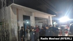 ايس سټي وئيلي دي چې د چاؤدنو په وخت دسنيما دننه د١٠٠ؤ څخه زيات کسان موجود وؤ.