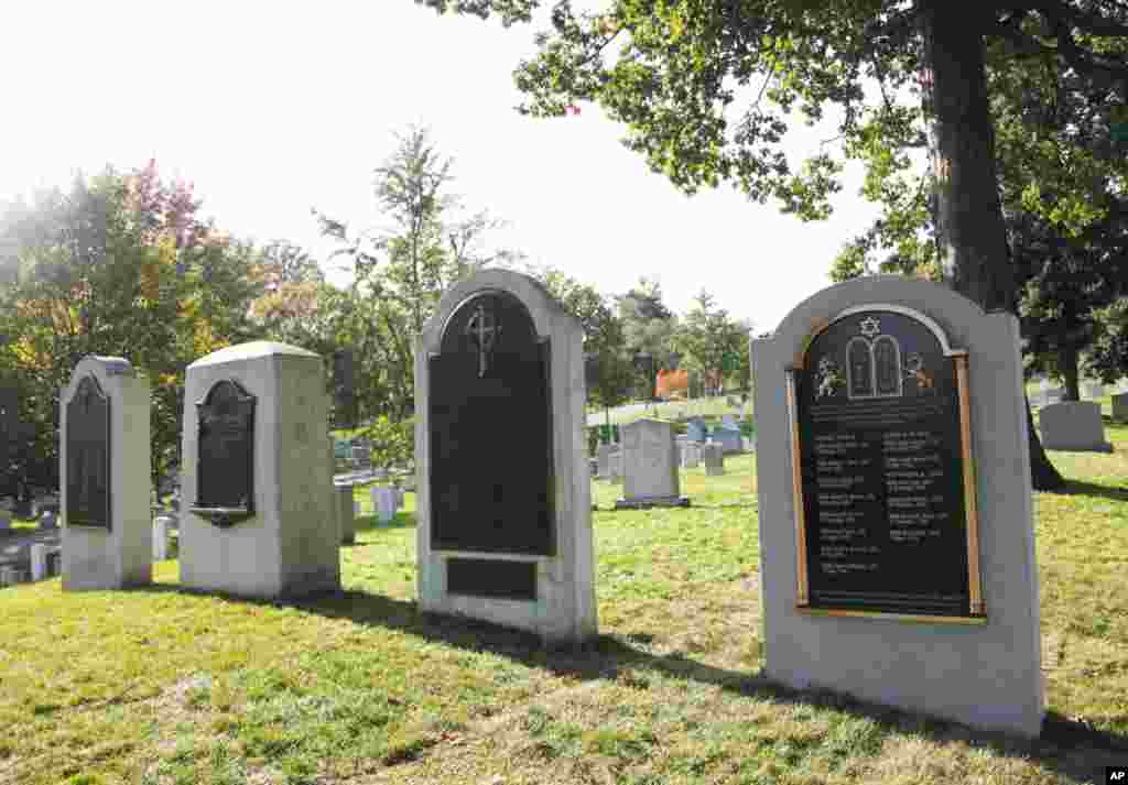 The Jewish Chaplains Memorial at Arlington National Cemetery. (AP Photo)