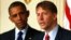 El presidente Barack Obama junto a Richard Cordray, Director de la Oficina de Protección Financiera del Consumidor. 