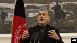 Presiden Afghanistan Hamid Karzai mengharapkan pasukan asing di negaranya sesegera mungkin ditarik kembali ke pangkalan mereka (Foto: dok).