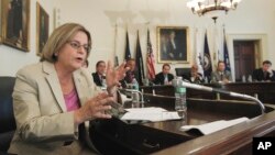 Ross-Lehtinen dijo que las acusaciones lanzadas por el régimen venezolano contra Washington y ahora contra su esposo “no son verdad”.