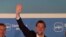 Mariano Rajoy, del PP, ganaría después de casi ocho años de gobierno del Partido Socialista.