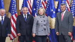 Sekretaria e shtetit Klinton premtoi se do punojë për një njohje më të gjerë ndërkombëtare të Kosovës