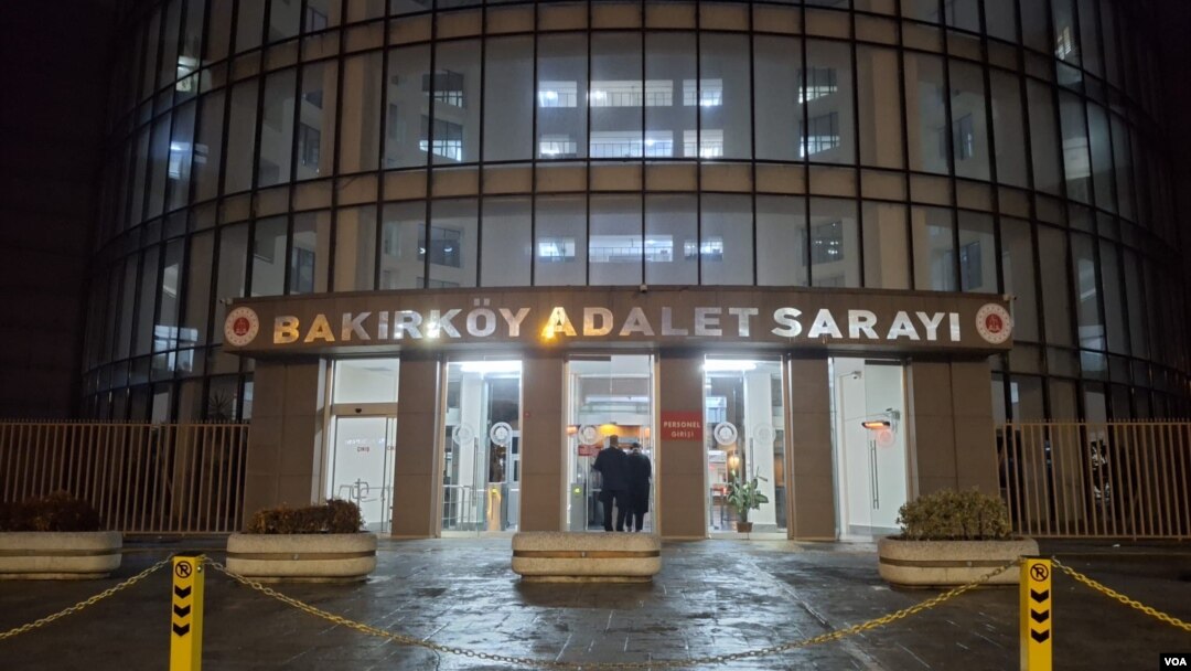 İstanbul Bakırköy 22. Ağır Ceza Mahkemesi’nde görülen Yenidoğan çetesi davasında ara karar verildi.