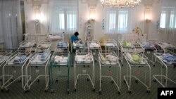 Bayi-bayi yang lahir dari ibu tumpang belum dijemput oleh orang tuanya (foto: dok),