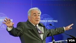 Ketua IMF, mantan Menkeu Perancis, Dominique Strauss-Kahn