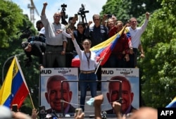 Madugun Adawa na Venezuelan, Maria Corina Machado a lokacin zanga-zanga