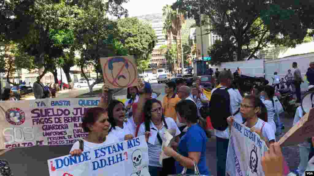 Además de los sueldos, piden atención para la deteriorada situación de la infraestructura hospitalaria.&nbsp;