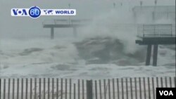 Hurricane Sandy closes in on East Coast