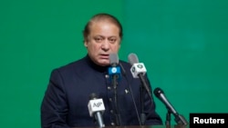 Pakistani Prime Minister Nawaz Sharif speaks at an Independence Day ceremony on Aug. 14, 2013.