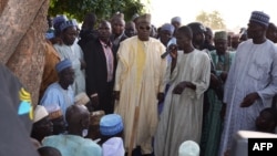 Gwamna Kashim Shettima na Jihar Borno a garin Benisheikh