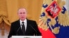 Moscou se dit "fatigué" de l'"amateurisme" des accusations des Etats-Unis sur le piratage