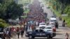 수천명 '캐러밴' 행렬 멕시코 진입...법무부, '중간선거 개입' 러시아인 기소