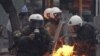 Cuộc biểu tình mới nhất tại Hy Lạp biến thành bạo động