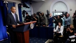 Presiden Barack Obama dalam konferensi pers menjelang akhir tahun di ruang khusus wartawan "Brady Press Room" di Gedung Putih (20/12).