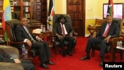 Premijer Etiopije Hajlemarijam Desalen, predsednik Južnog Sudana Salva Kir i predsednik Kenije Uhuru Kenjata (s leva) danas u Džubi