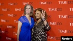 Time Magazine Managing Editor Nancy Gibbs, left, and designer Diane von Furstenberg arrive for the TIME 100 Gala in New York, April 21, 2015. 