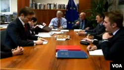 Robert Cooper në bisedimet Kosovë - Serbi