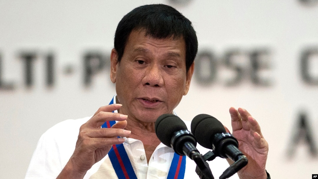 Presiden Filipina Rodrigo Duterte berbicara di Manila (foto: dok).