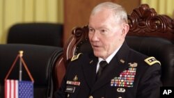 Ketua Gabungan Kepala Staf AS, Jenderal Martin Dempsey tidak menutup kemungkinan pengiriman pasukan darat AS ke Irak (foto: dok).