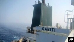 Kapal tanker minyak Iran, Sabiti melakukan perjalanan melalui Laut Merah, Jumat, 11 Oktober 2019. 