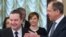 Srpski ministar spoljnih poslova Ivica Dačić sa ruskim kolegom Sergejem Lavrovom (ARHIVA)