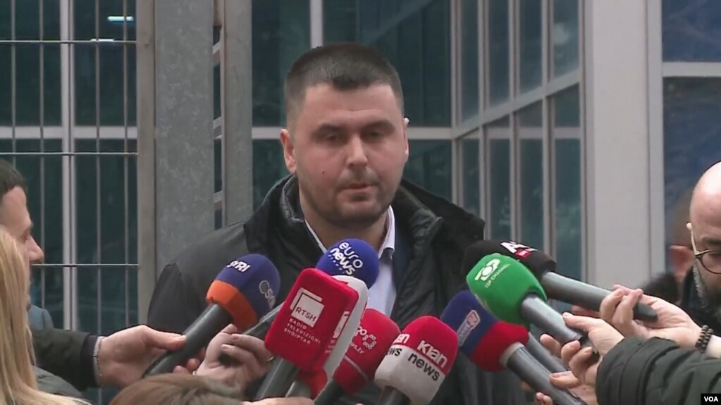 Edison Memolla, kryebashkiaku i Rrogozhinës, pas vendimit të Gjykatës së Posaçme