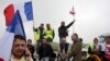 Ratusan Pengemudi Truk Blokir Calais, Tuntut Penutupan Kamp Migran