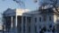 La Casa Blanca no ha emitido ningún comunicado oficial solo confirmó que el agente de seguridad nacional ya no trabaja para el gobierno de Obama y no dieron más detalles.