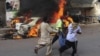 Gunmen Kill 10 at Rally in S. Pakistan