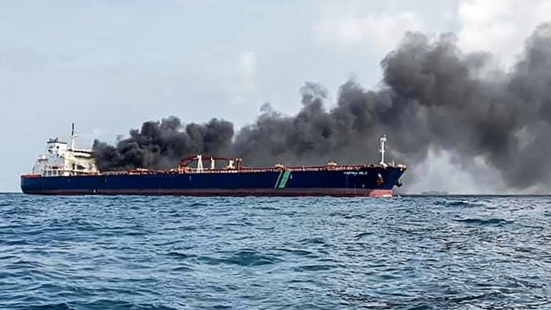 Tehran says no Iranian crude on tankers that collided off Singapore 