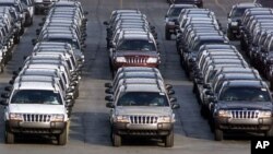 Las bolsas de aire de los vehículos con el defecto pueden inflarse sin razón alguna con el auto en plena marcha. 