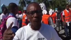 Ayiti: manifestasyon Petro Caribe rekòmanse --Etazini: Prezidan Trump Fè Bak sou desizyon pou kite Gouv. Federal la fèmen